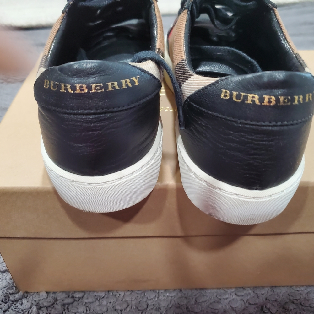 Burberry Black Leather & Classic Check Low-Top Sneakers - Picture 2 of 6